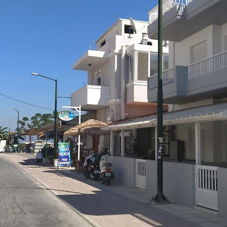 Bright & Comfy Apartments Near The Beach 科斯镇 外观 照片