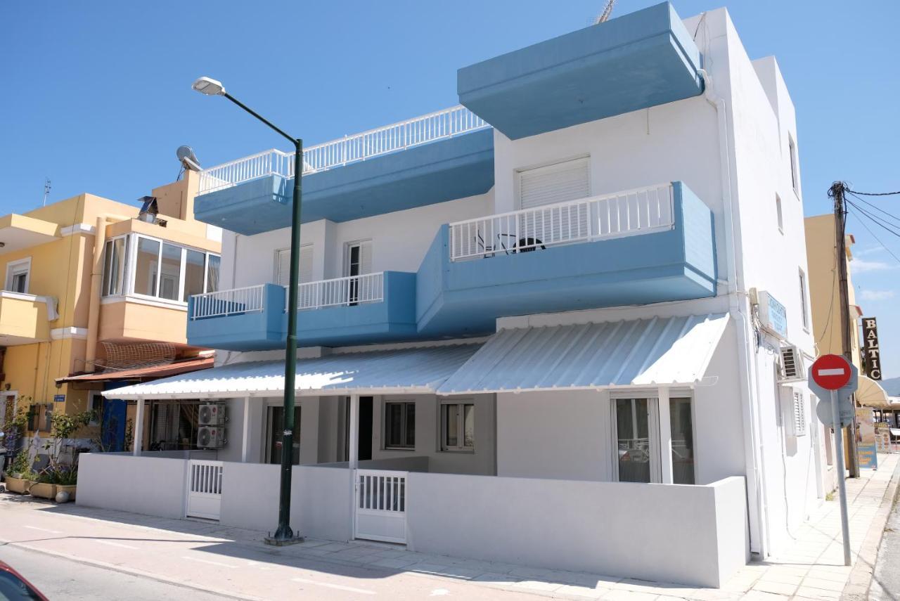 Bright & Comfy Apartments Near The Beach 科斯镇 外观 照片