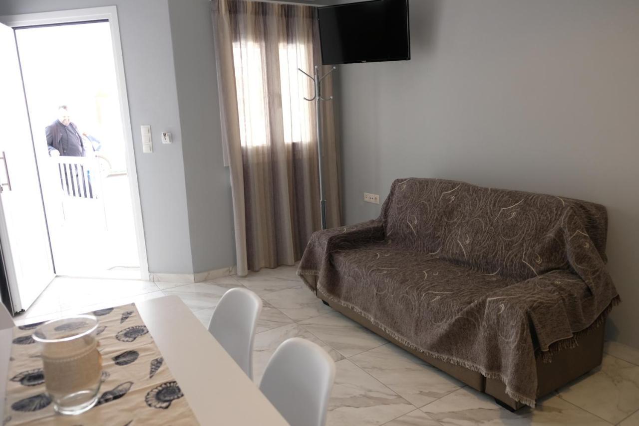 Bright & Comfy Apartments Near The Beach 科斯镇 外观 照片