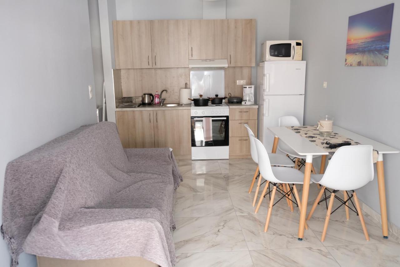 Bright & Comfy Apartments Near The Beach 科斯镇 外观 照片